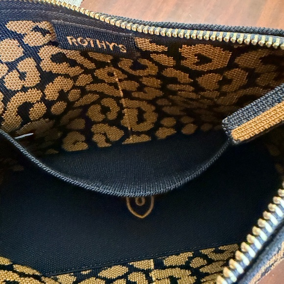 Rothy’s crossbody bag, never used. - Picture 2 of 4